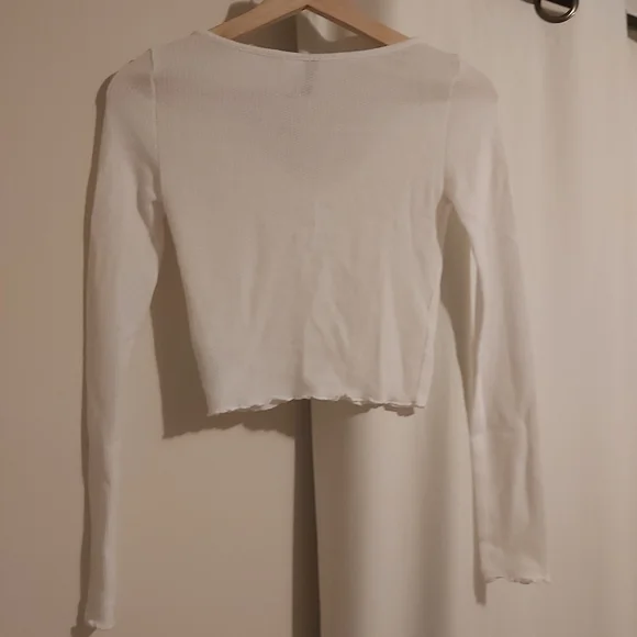 Cardigan - Picture 2 of 3